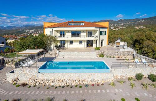 Luxury Villa Oštro with pool & Krk bridge view - Photo 47