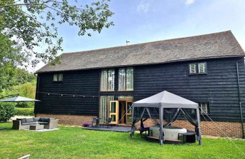 The Dairy Cottage with hot tub & pizza oven - Photo 42