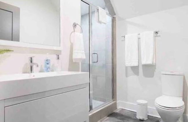 Downtown Luxury - 10 Beds Free Parking - Foto 28