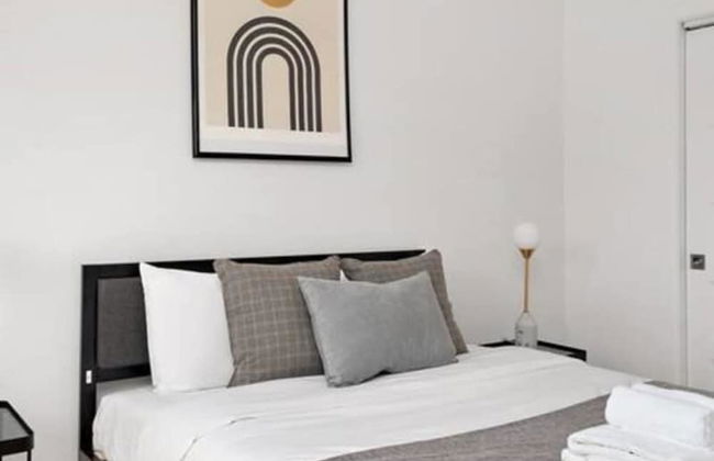 3 Bedroom Penthouse Great for Family Vacation - Photo 53