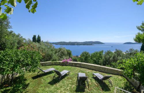 Apartment MARIO - veliki stan za odmor - terasa- vrt - bazen - pogled more, izoliran - Photo 4