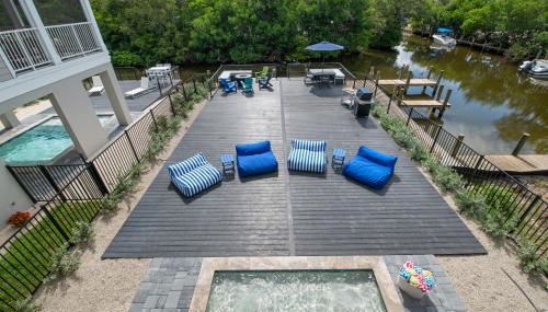 CASA NICA! Luxury Private Pool Home with dock on a saltwater canal! - Foto 2