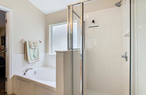 Disney Getaway 3BR Home Private Pool Oasis - Foto 5