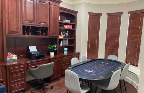 Luxury4000sqft Hot Tub Games Cinema FTWorth ATTST - Photo 18