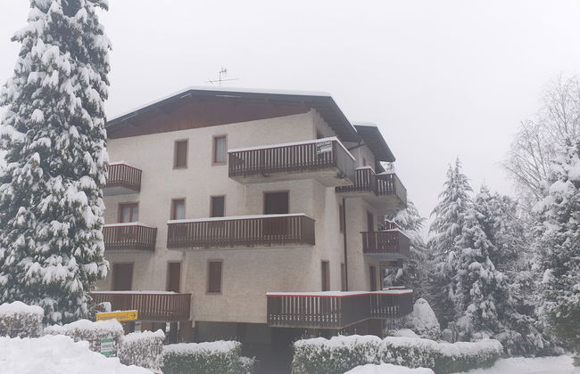 6guests-skiing-mountainviews-fireplace-freeparking - Foto 1