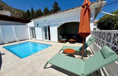 Mediterranean Villa with Private Pool & Sea View - Foto 3