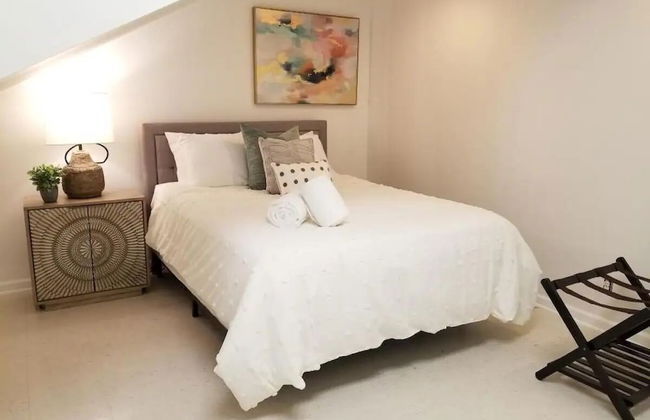 9BR Amazing Deal. Sleeps 19. Book by YouRent! - Foto 2