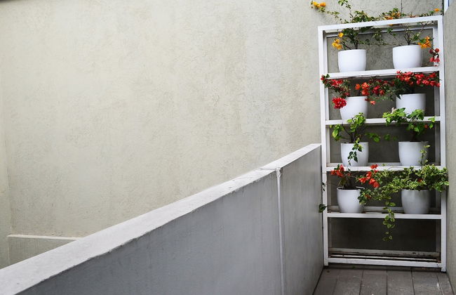 Hotel Living 55 - Photo 38