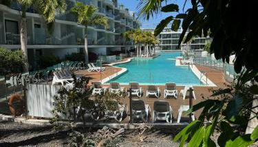 Las Olas, 5star Appartement, PalmMar - Foto 2, sunbed, Garden view