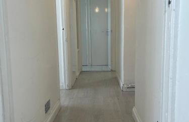 Cozy 1BR Apartment in Stratford with City View - Foto 8