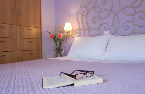 Amalia Apartments - Photo 39