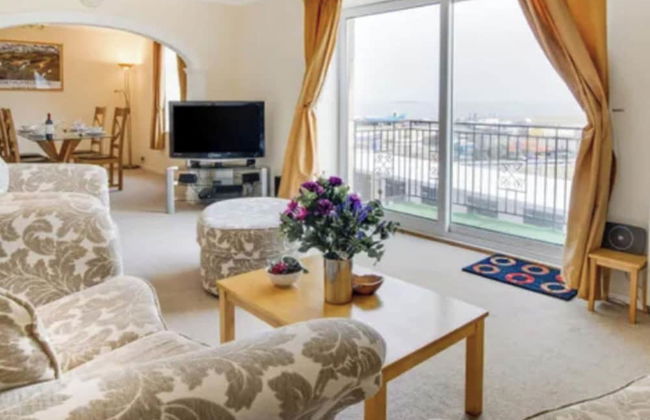 2bed Maisonette-sleeps 4-balcony, Sea Views, Wifi - Foto 5