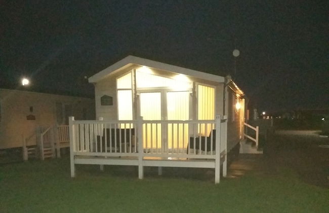 Lovely 3-bed Lodge in Towyn Near Rhyl - Foto 14