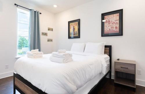 6 Bedroom Quiet Townhome! 6min to Airport & 15min to Downtown! - Foto 16