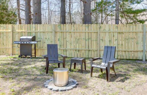 Swim, Hike and Unwind Frankfort Cottage with Fire Pit - Photo 2