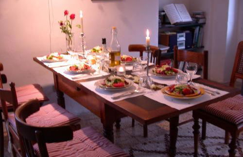 Ligurisches Rustico, umgeben von Olivenhainen am Dorfrand - Foto 18