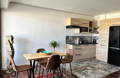 PORT GRIMAUD GOLFE ST TROPEZ BEL APPARTEMENT - Foto 1