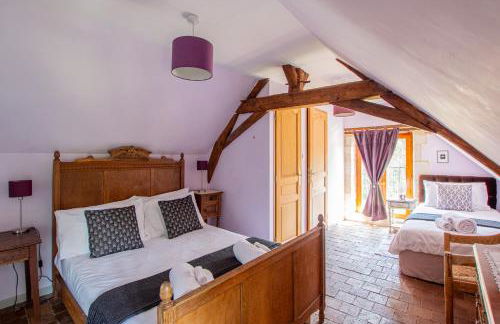 ROCHE-LOIRE - Photo 16