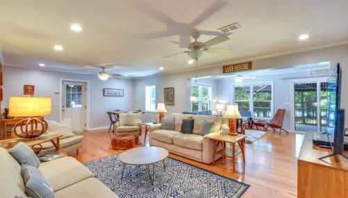 Spacious Lake Hartwell Home with Private Boat Dock! - Foto 4