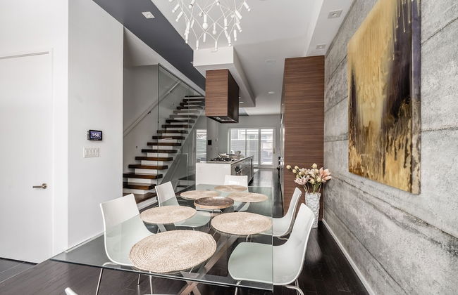 Luxury 4BR Townhouse in Downtown Toronto - Photo 28