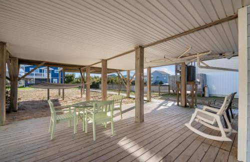 Pets OK Beach Home, Short Walk Beach Access, and Views - Foto 17