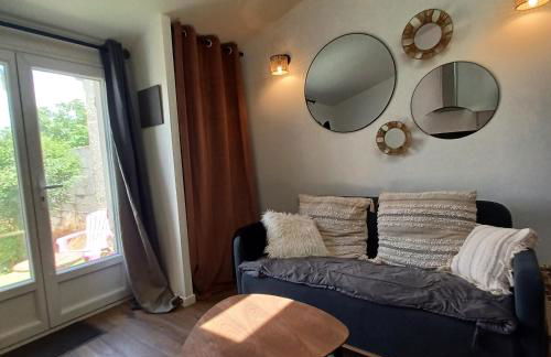 Petit cocon avec terrasse - Photo 11