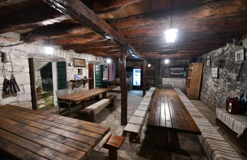 Agroturizam Podastrana - Foto 46