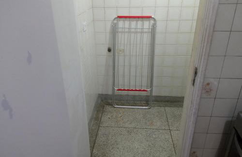 Apto frente ao mar, ar cond. frio e Wi-Fi - Foto 38