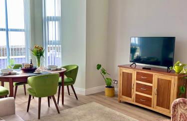 Seafront Apartment - Foto 1