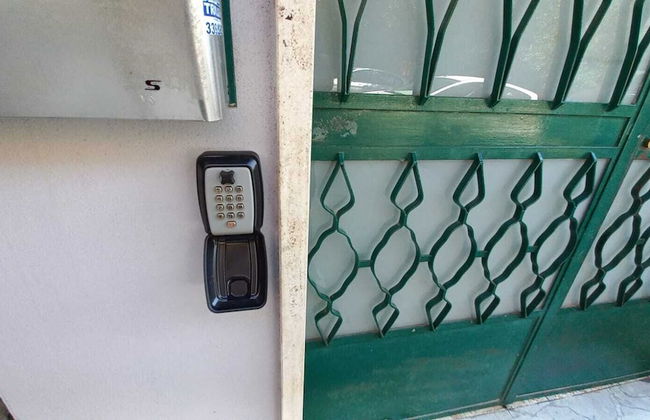 Studio Near Alessandrino Metro C - Foto 12