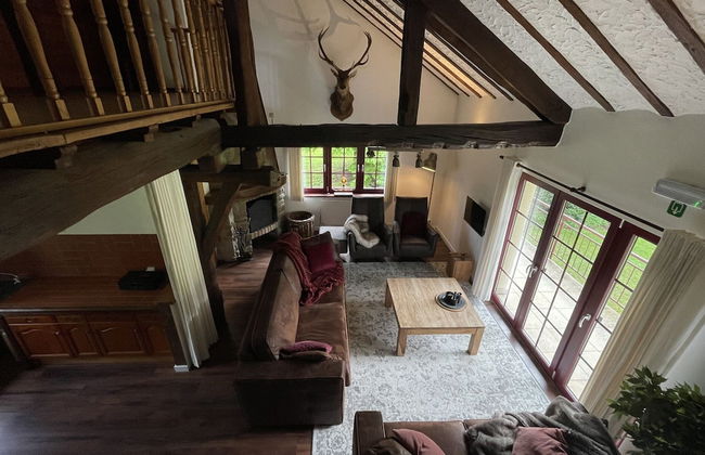 Ardennes Villa With Riverside Garden and Views - Photo 13