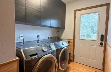 Enchanted Log Cabin Retreat Near Bradenton and St Pete - Photo 7