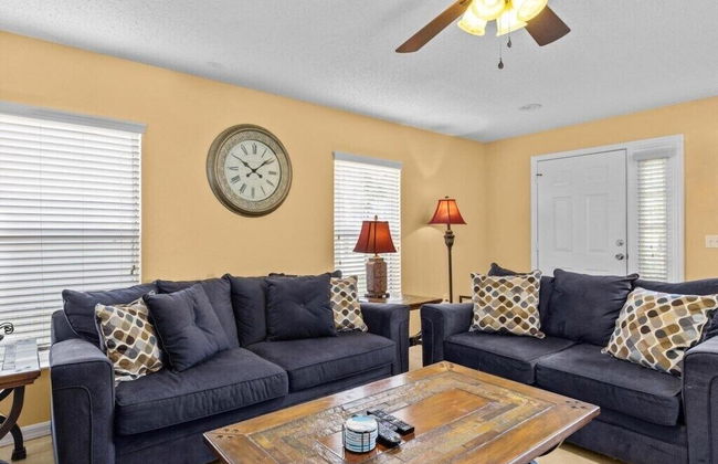 Lake View Pool Home With Game Room - Foto 12