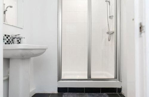 GuestReady - Modern 1BR in Edinburgh - Foto 19