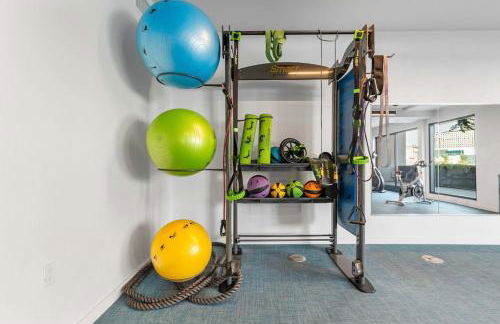 Arts District Stay, Walk to Little Tokyo with Parking - Foto 27