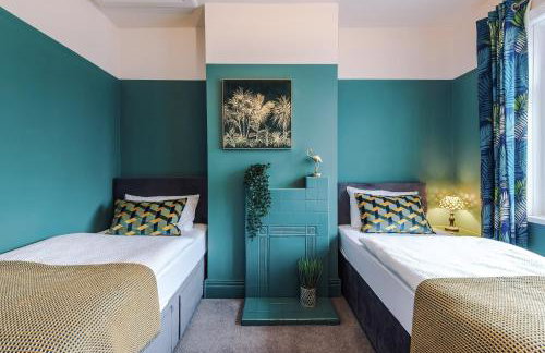 The Mayoress - Durham - Photo 12