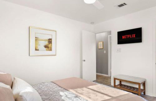 Stylish and Cozy 2BR in Vibrant East Austin - Foto 22