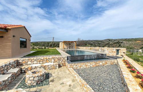 Villa Alargo Heated Pool - Photo 11