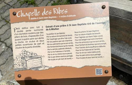 L ALPIN bel appartement avec terrasse dans vieille ferme de montagne rénovée - Photo 26