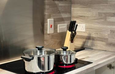 Cosy 2 bed flat, Wi-Fi Netflix, Free Parking - Foto 8