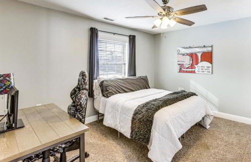 Family Home on 9 Acres! Climbing Wall and Gym - Foto 23