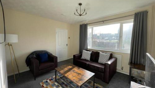 Stunning 3 bedrooms house with Garden and Free Parking - Foto 3