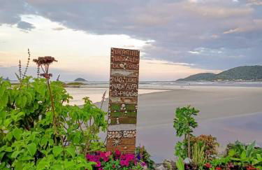 Casa térreo na praia em São Francisco do Sul - Foto 12