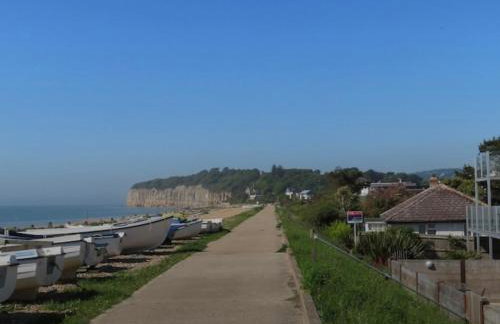 Beachfront Bliss at Laughing Water - Pass the Keys - Foto 35