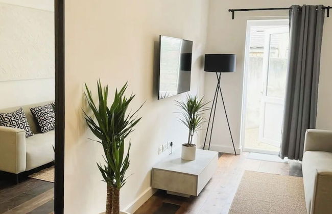 London Stylish 1 Bedroom Apartment With Garden - Foto 8