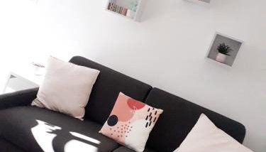 Studio rénové avec terrasse ST RAPHAEL - Foto 3