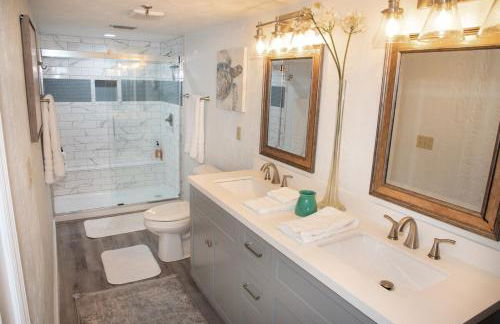 1860 SqFt-Oceanfront Oasis - Foto 15