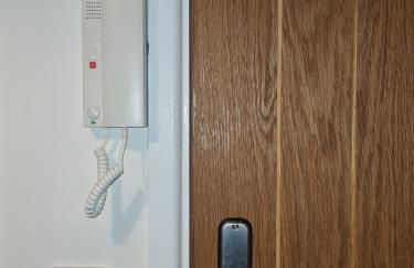 Superb modern flat in Northampton, parking &EV - Photo 26