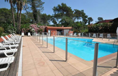 Appt Studio avec Balcon Parking privé, Piscine, proche Golf St Donat - Foto 1