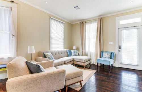 Walk to Beach Galveston Home with Fenced Yard! - Foto 3